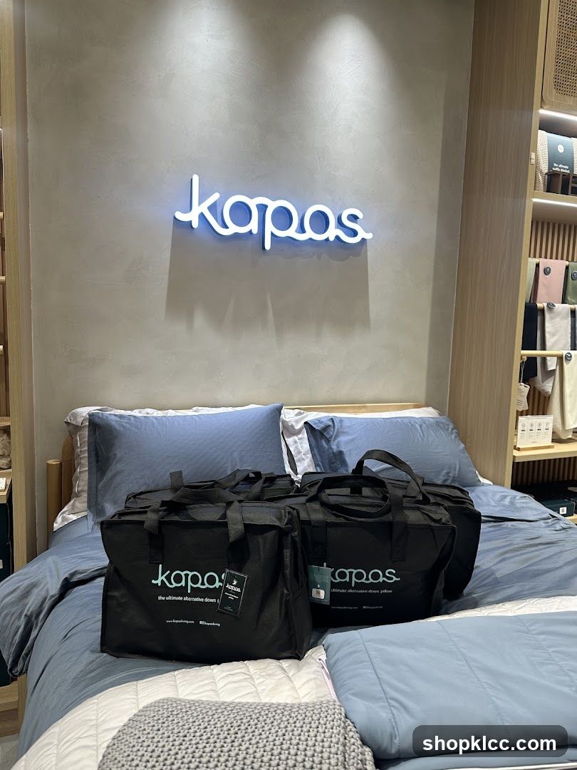Kapos Bedding Display