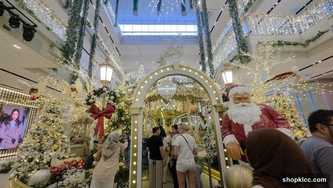Christmas Decorations in a Mall
