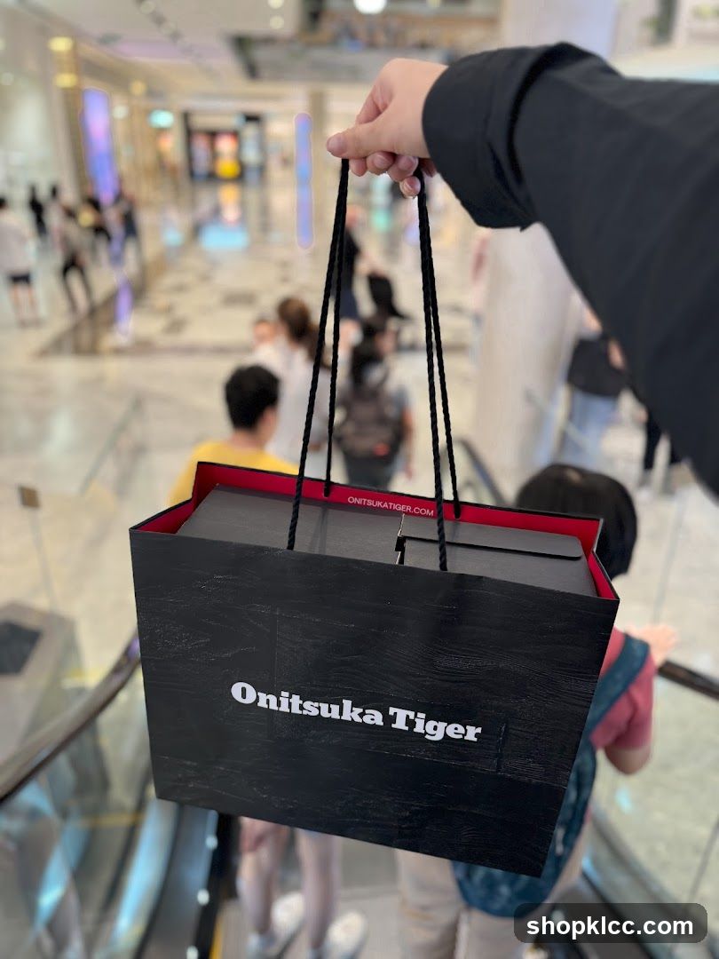 Onitsuka Tiger Shopping Bag