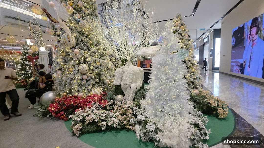 Christmas Decorations in a Mall