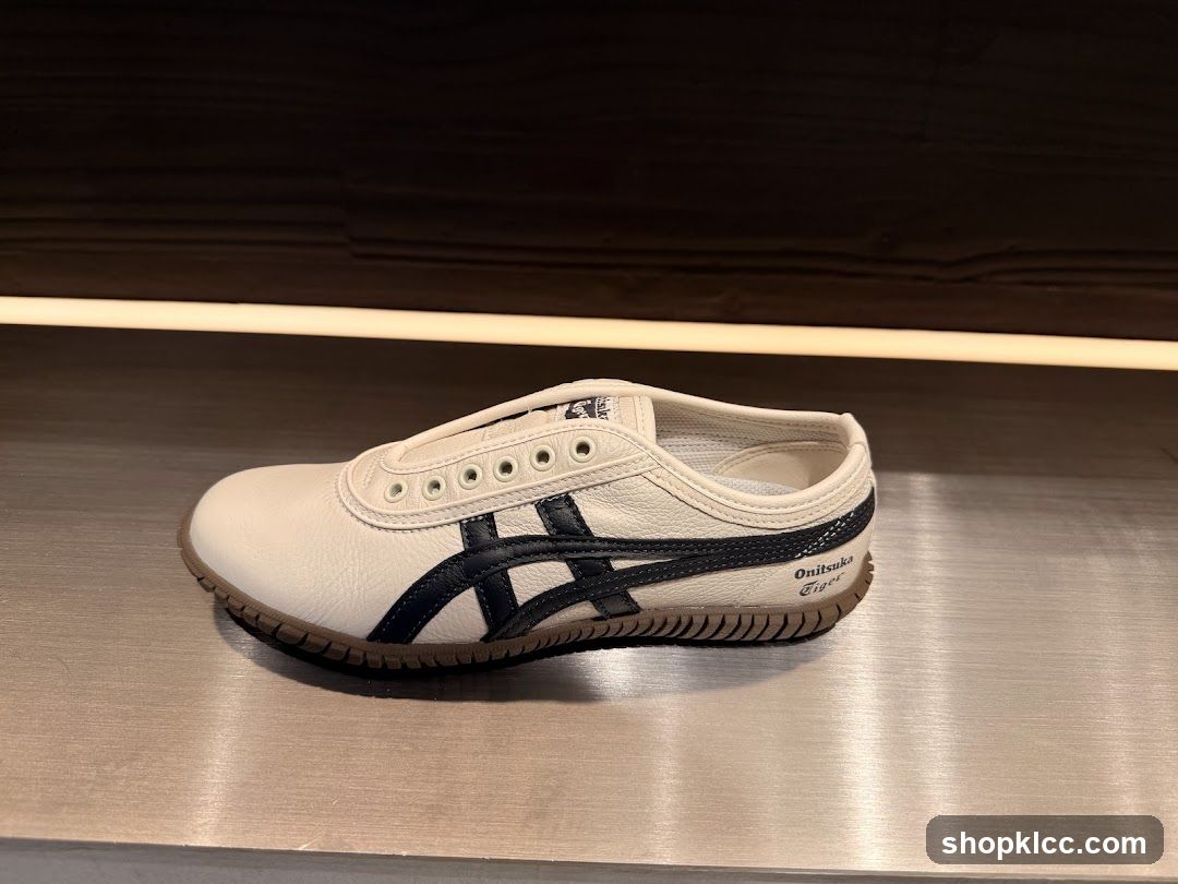Onitsuka Tiger Shoe