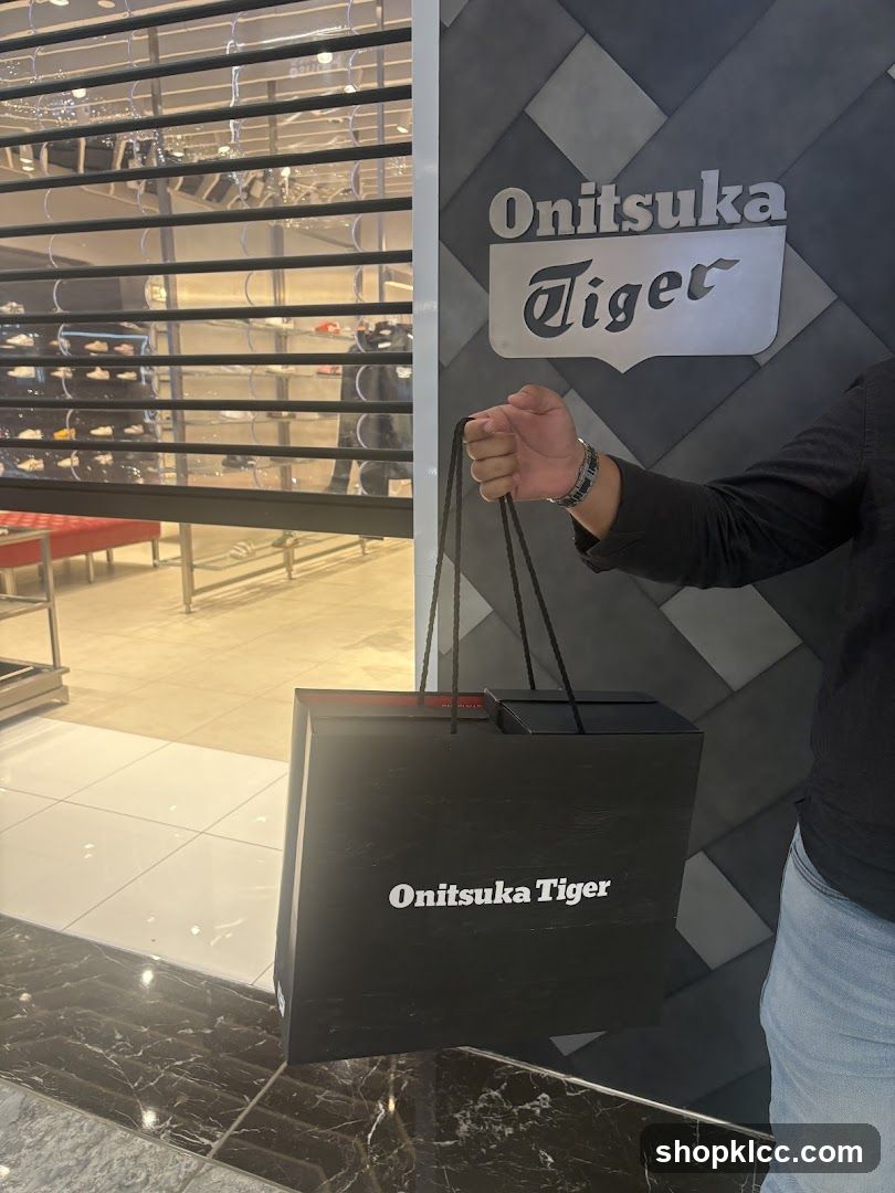 Onitsuka Tiger Shopping Bag