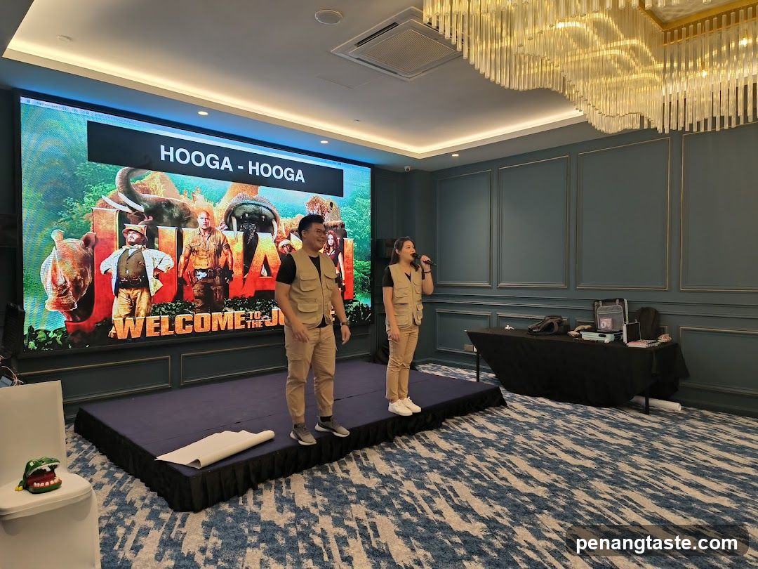 Presentation with Jungle Theme