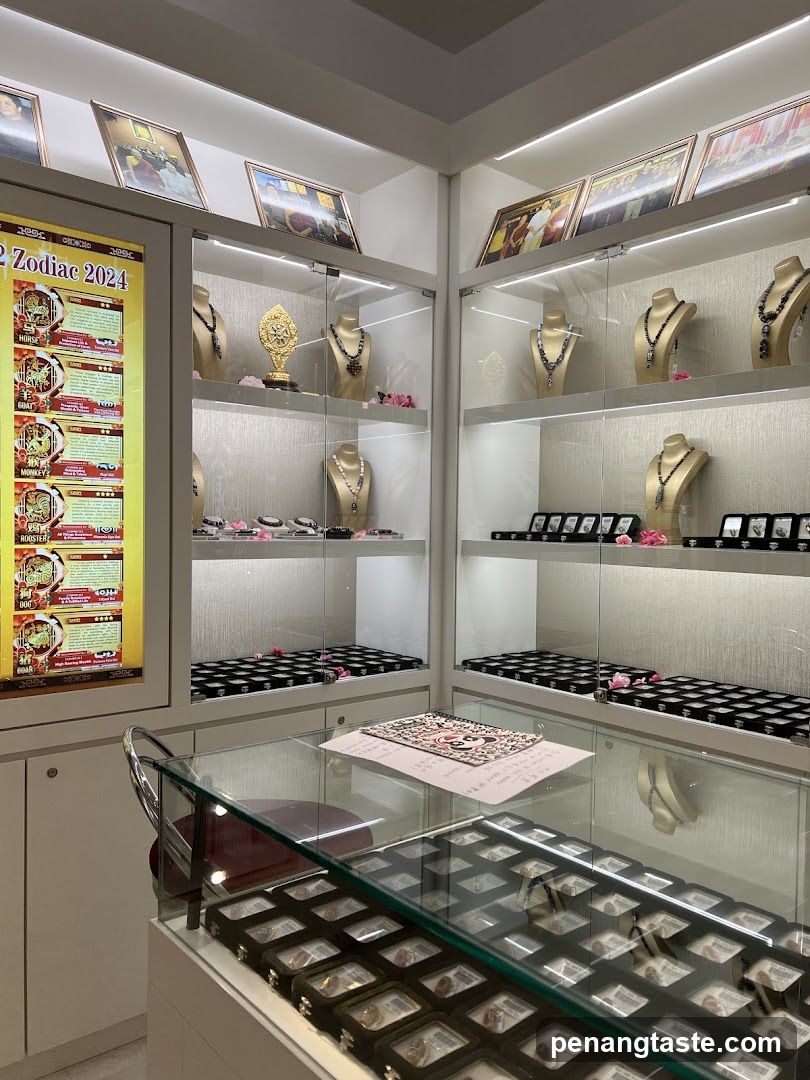 Jewelry Store Display