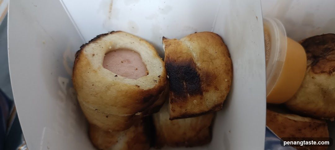Hot Dogs in Pastry with Dip