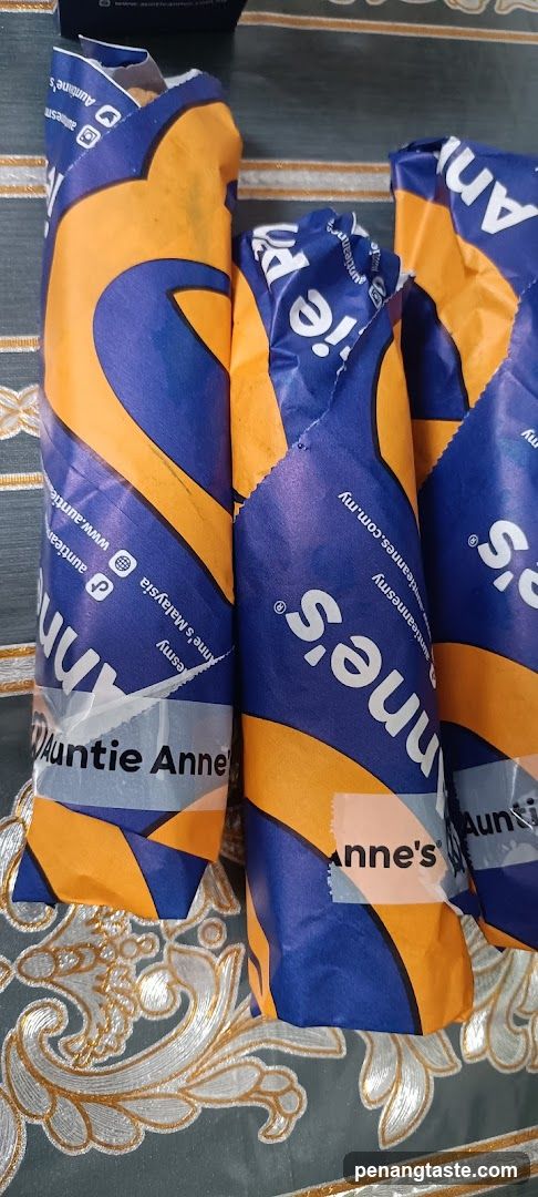 Auntie Anne's Wraps