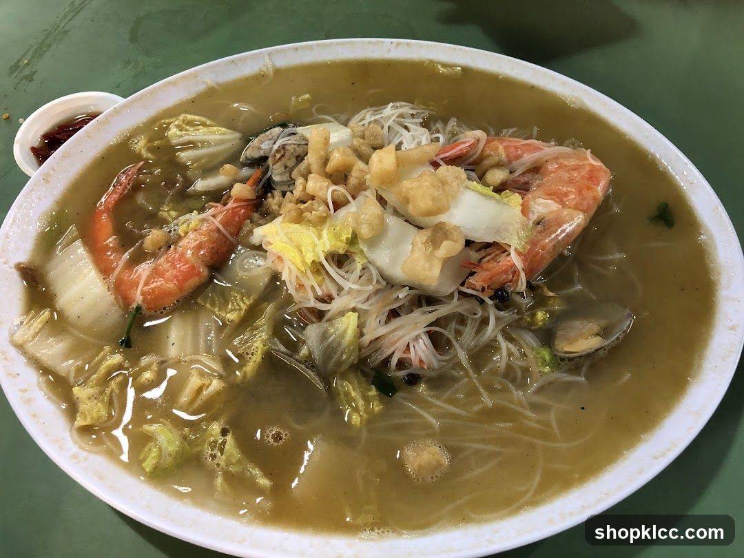 Seafood noodle soup