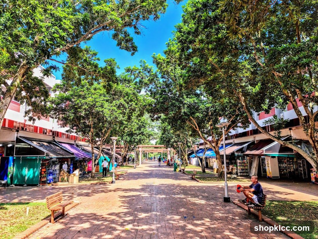 Outdoor Market Alley