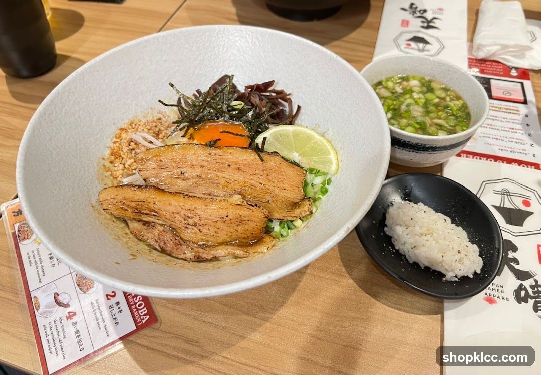 Dry Ramen with Pork Belly
