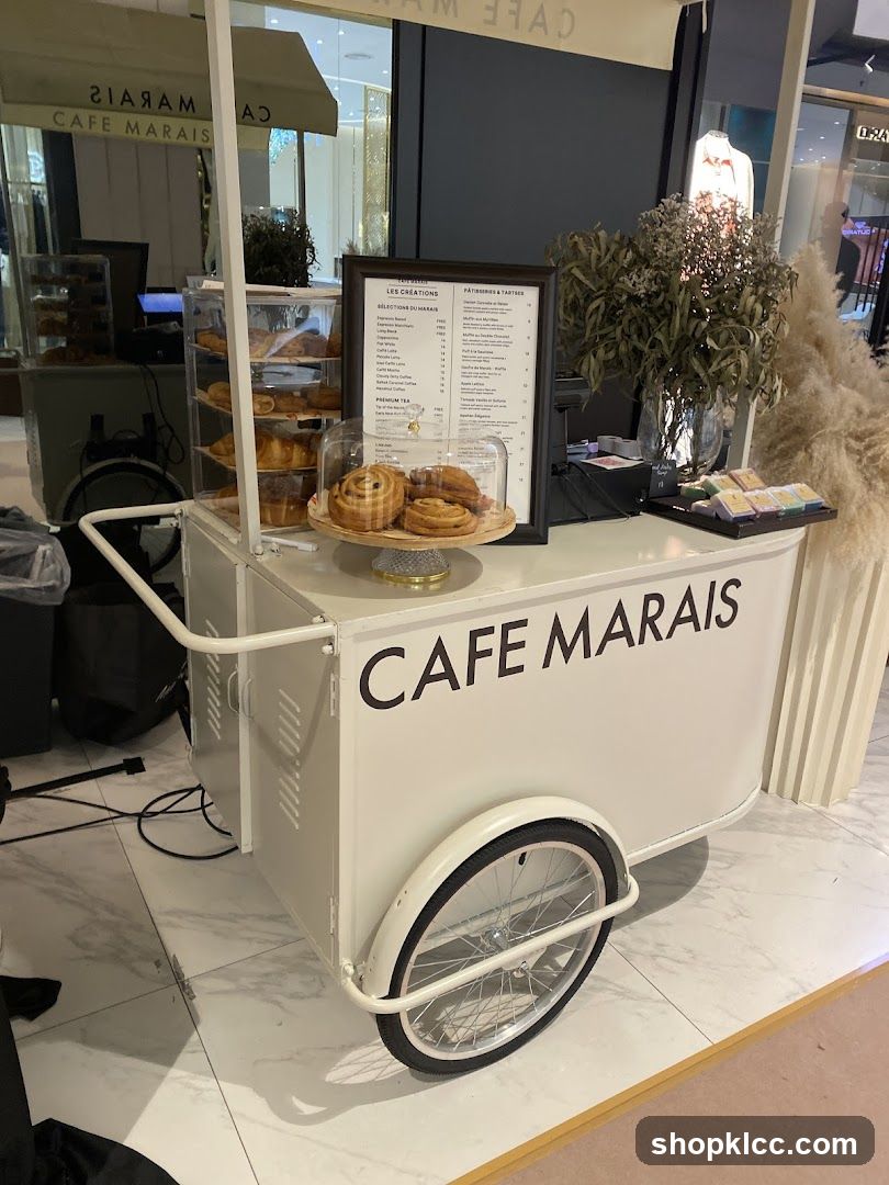 Cafe Marais Food Cart