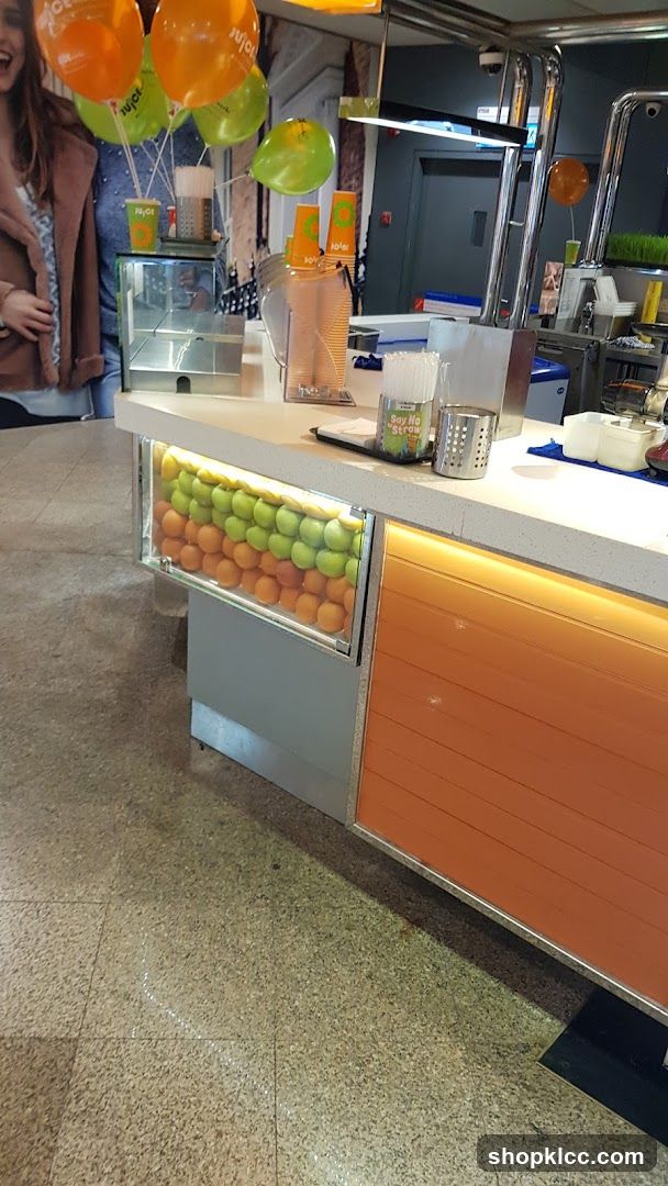 Juice Bar Counter with Fruit Display