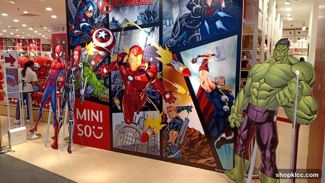 Marvel Avengers Display