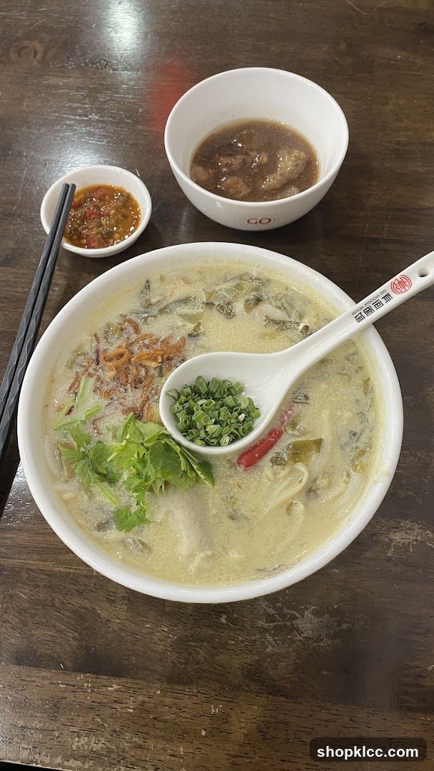 Noodle Soup with Side Dishes