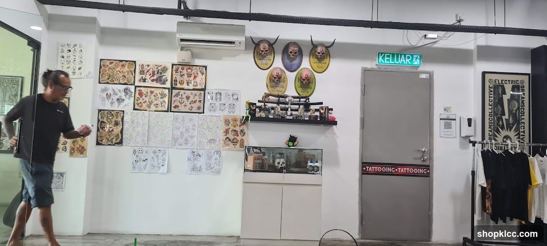 Tattoo Studio Interior
