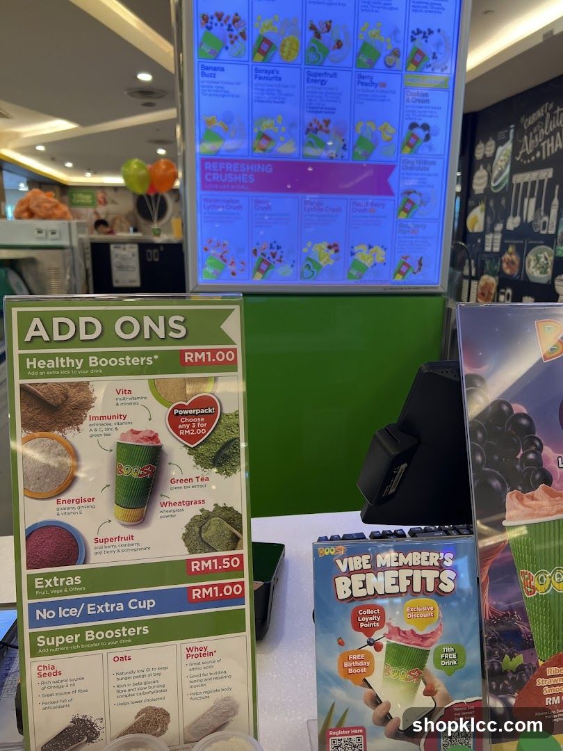 Smoothie Shop Interior Display