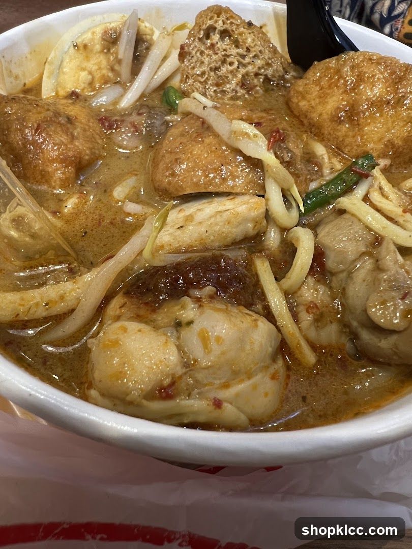 Curry Fish Head Soup with Tofu and Vegetables