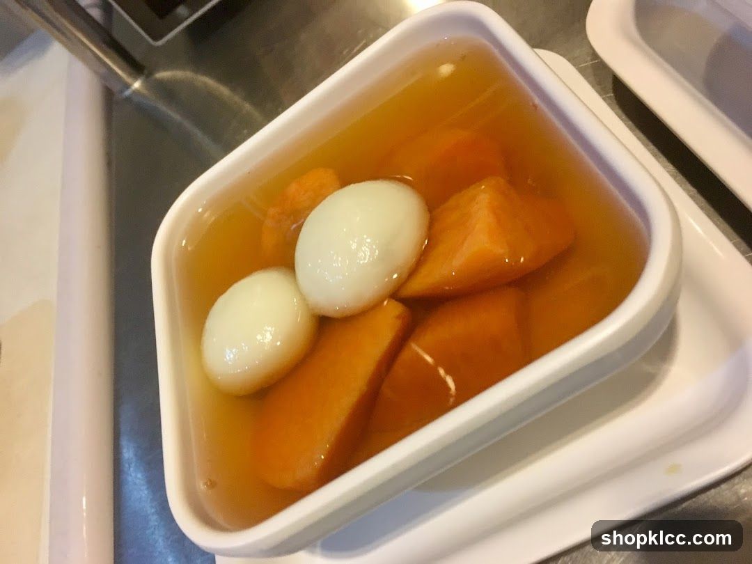 Sweet Soup with Glutinous Rice Balls and Sweet Potato