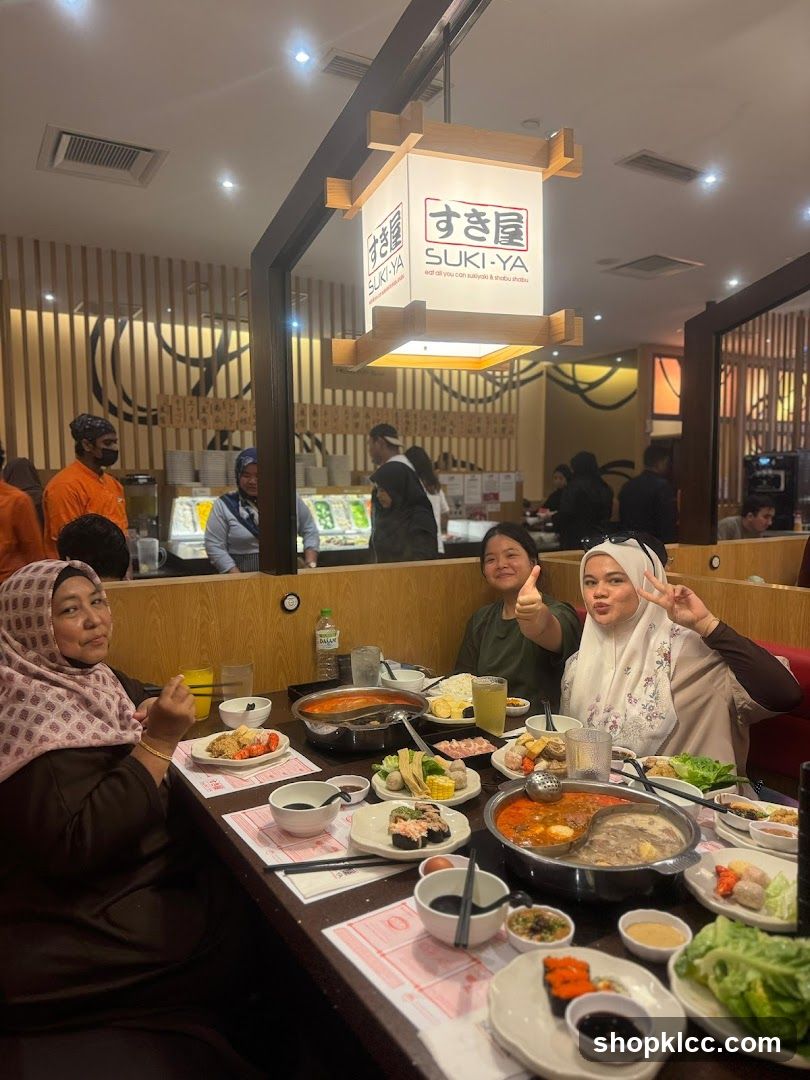 Sushiya Restaurant Interior Dining Scene