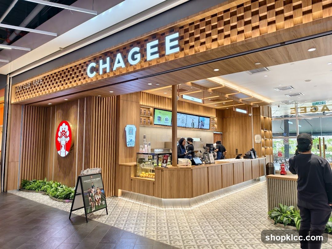 Chagee Store Interior View