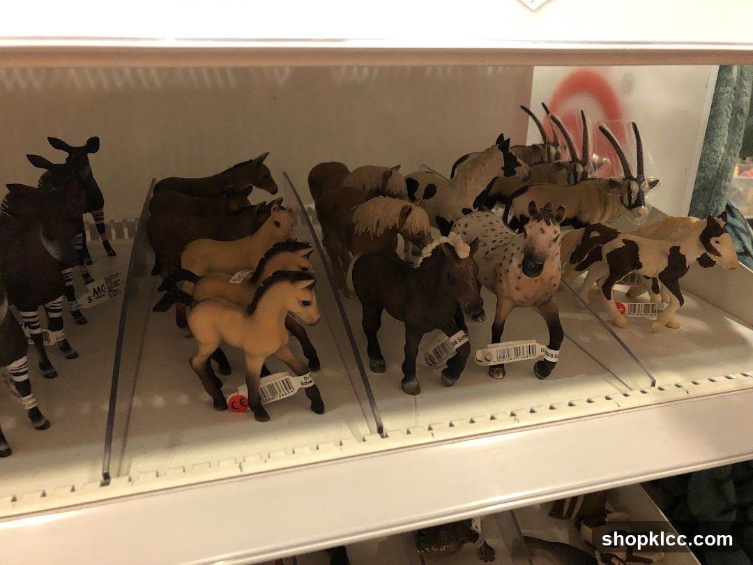 Toy Animal Display Shelf