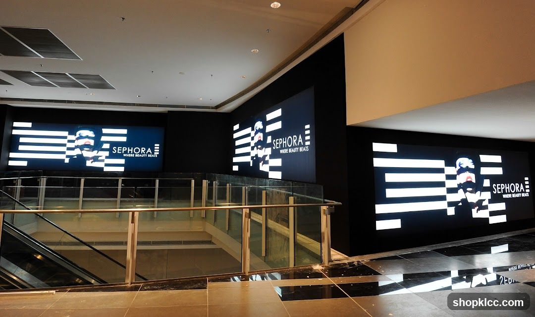 Sephora Digital Displays