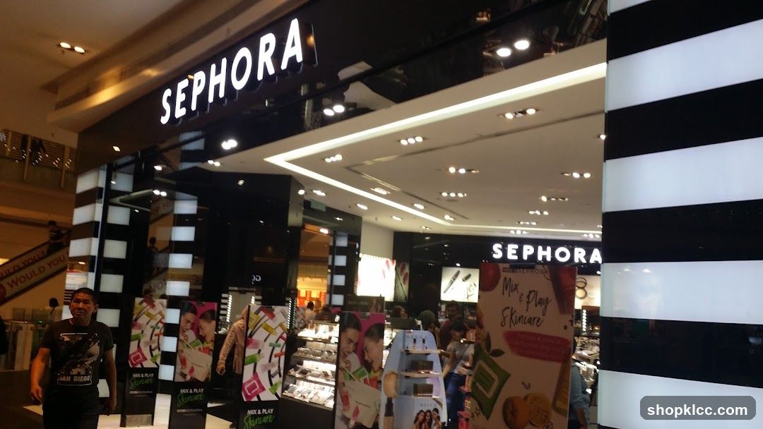 Sephora Storefront