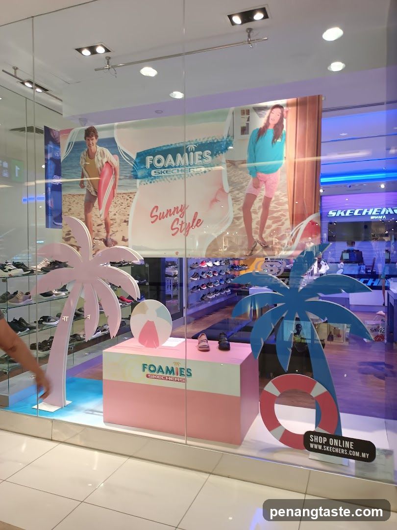 Skechers Foamies Display