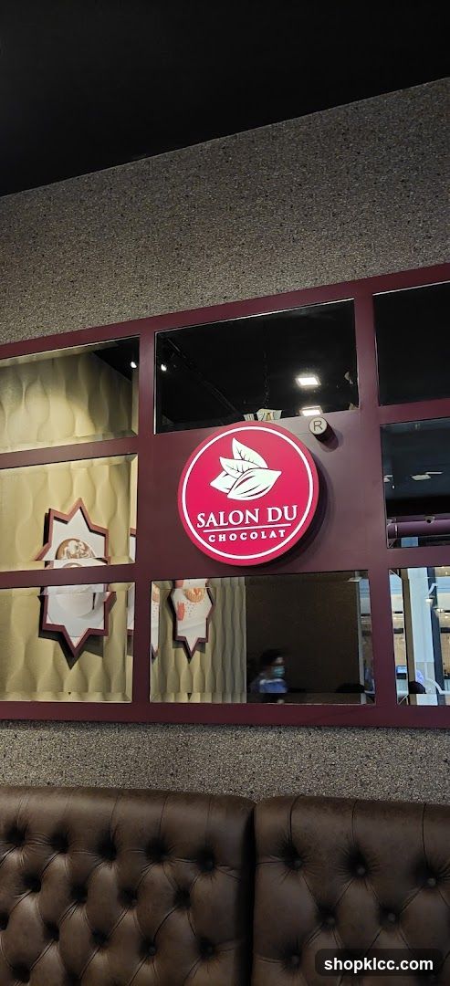 Salon du Chocolat Interior