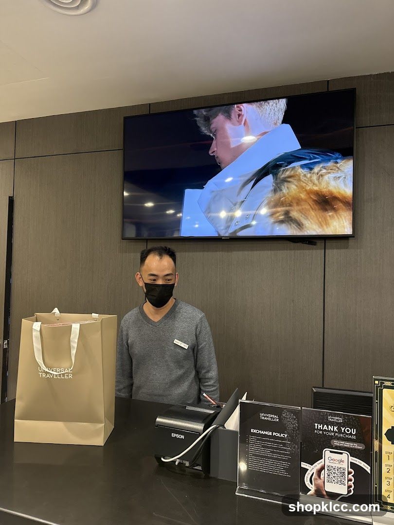 Retail Counter with Staff