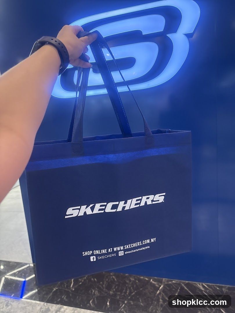 Skechers