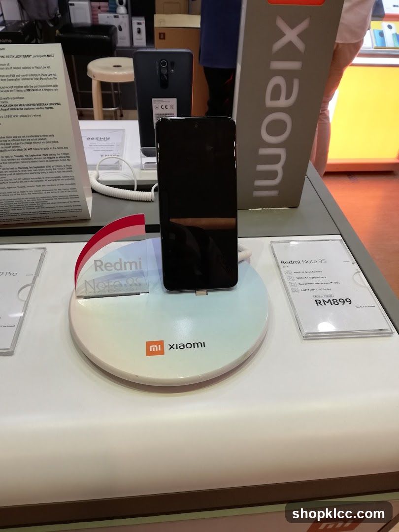Xiaomi Store Display