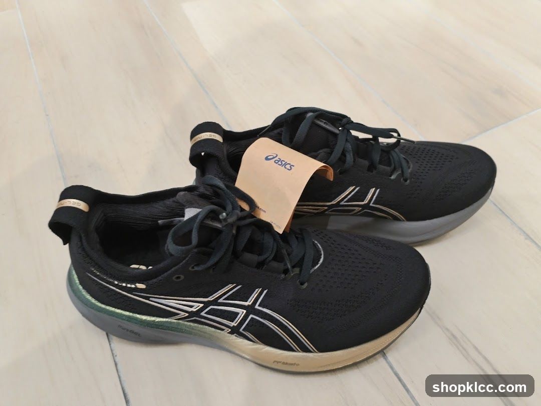 Black Asics Running Shoes