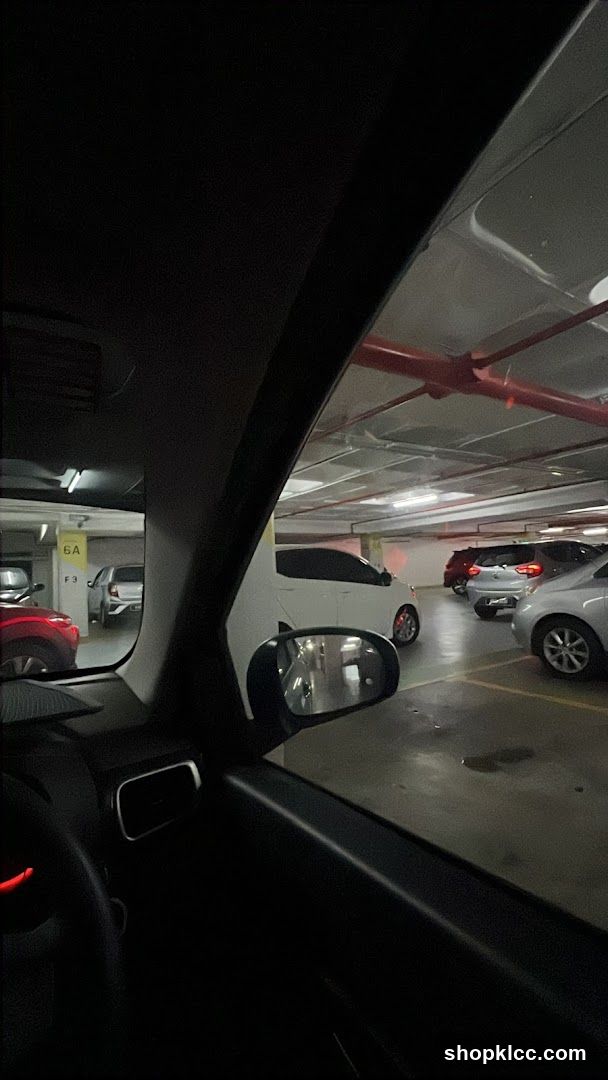 Parking Garage