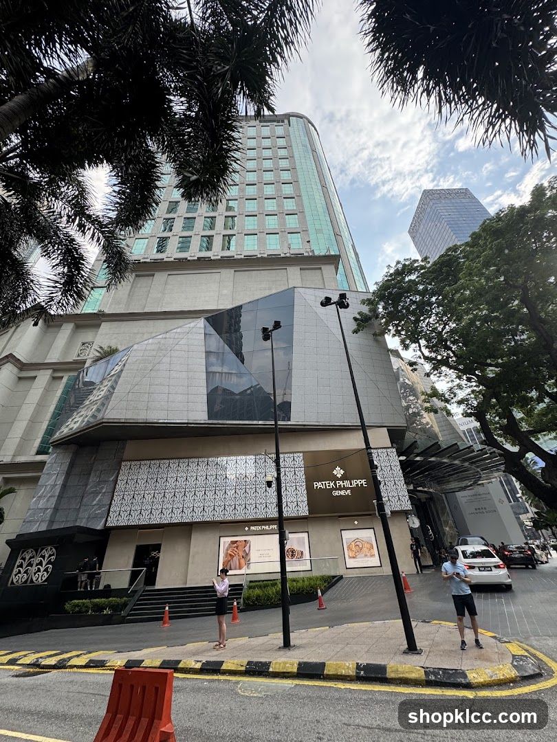 Patek Philippe Storefront