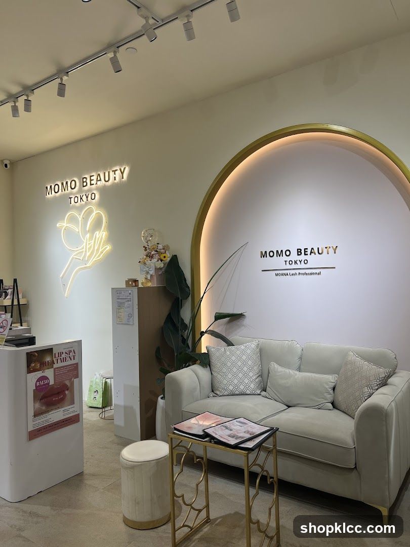 Momo Beauty Tokyo Interior
