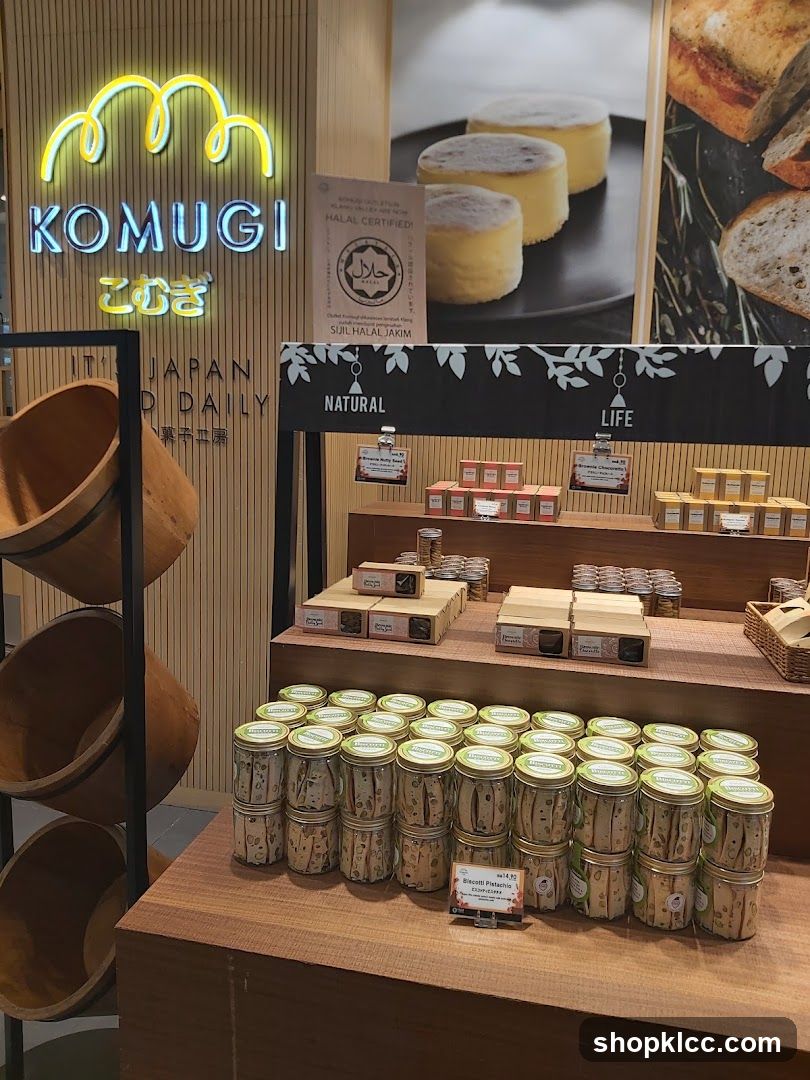 Komugi Bakery Display