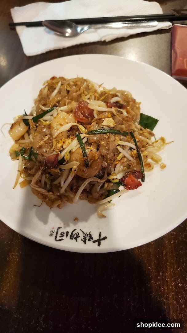 Noodles with Shrimp and Sausage