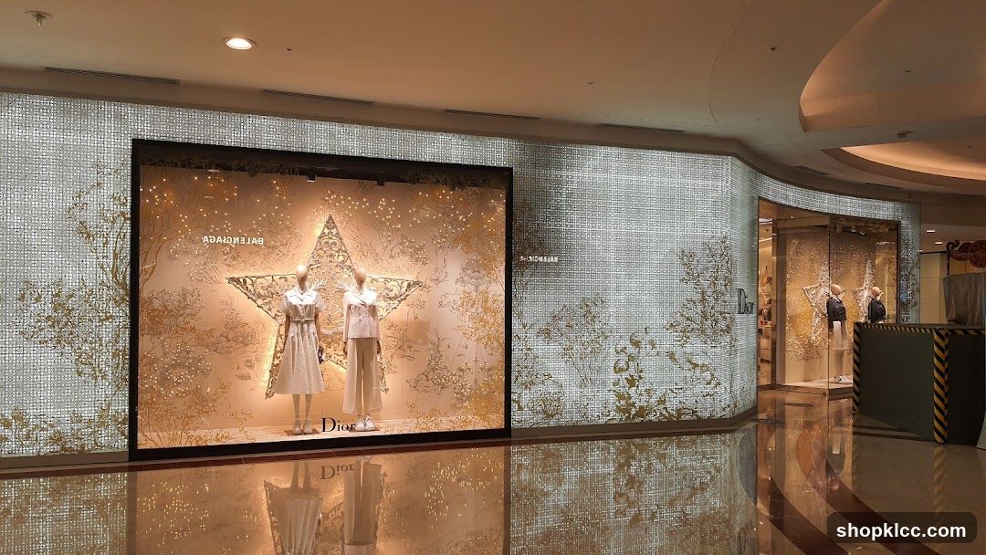 Dior Storefront