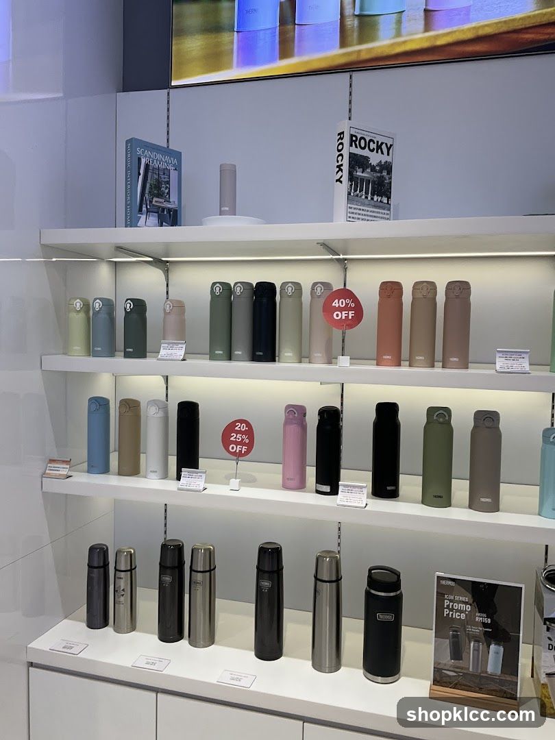 Thermos Products Display