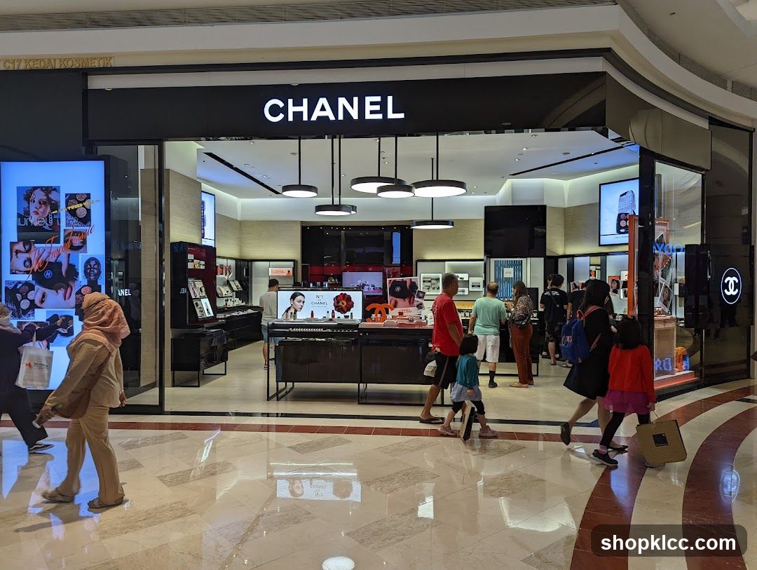 Chanel Storefront