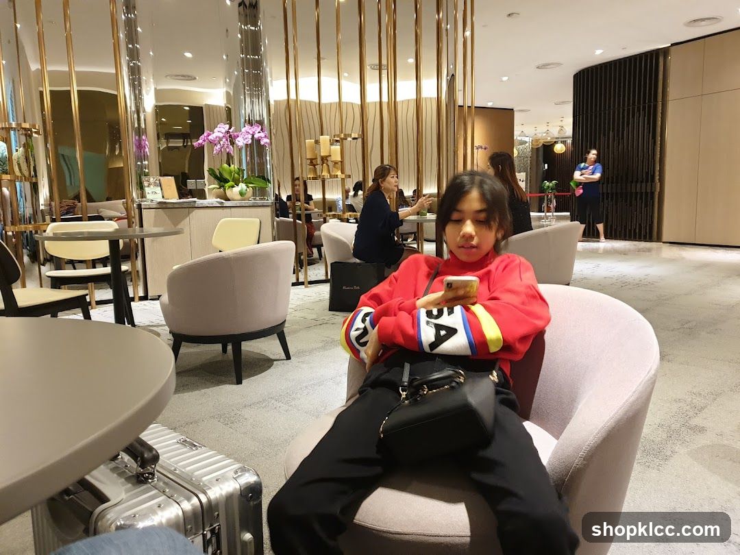 Lounge Area