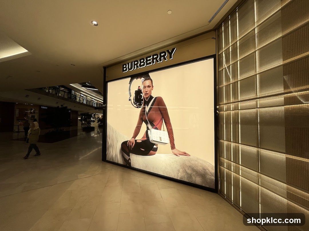 Burberry Storefront Display
