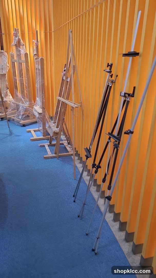 Art Easels