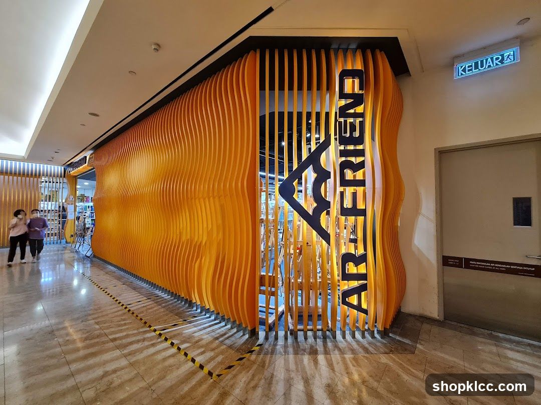 AR FRIEND Storefront