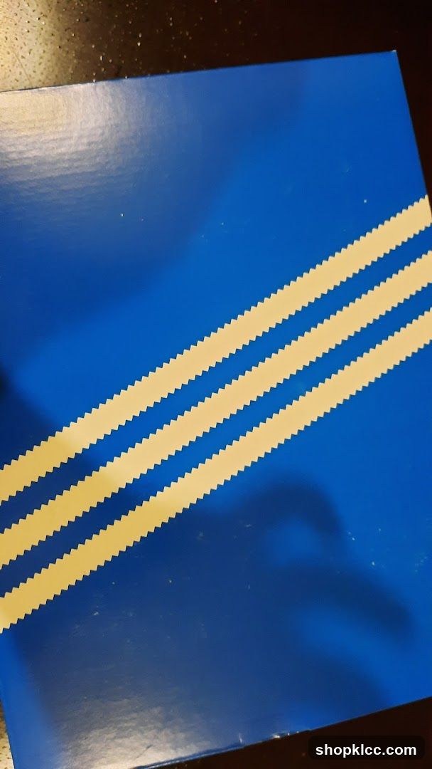 Adidas Box
