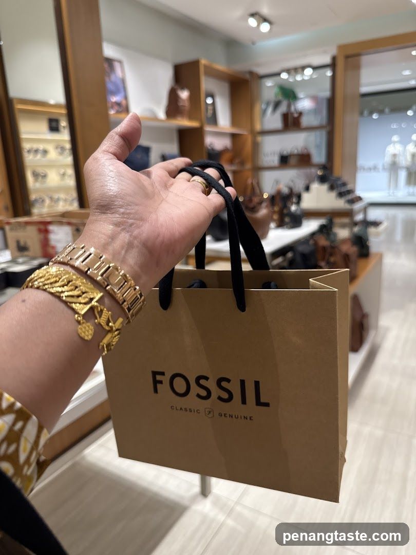 Fossil Shopping Bag