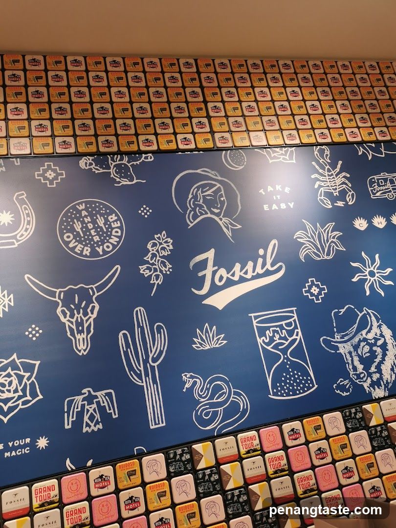 Fossil Store Wall Decor