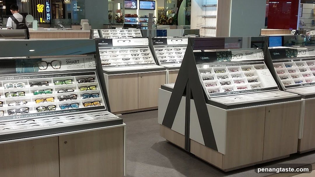 Eyeglass Store Display