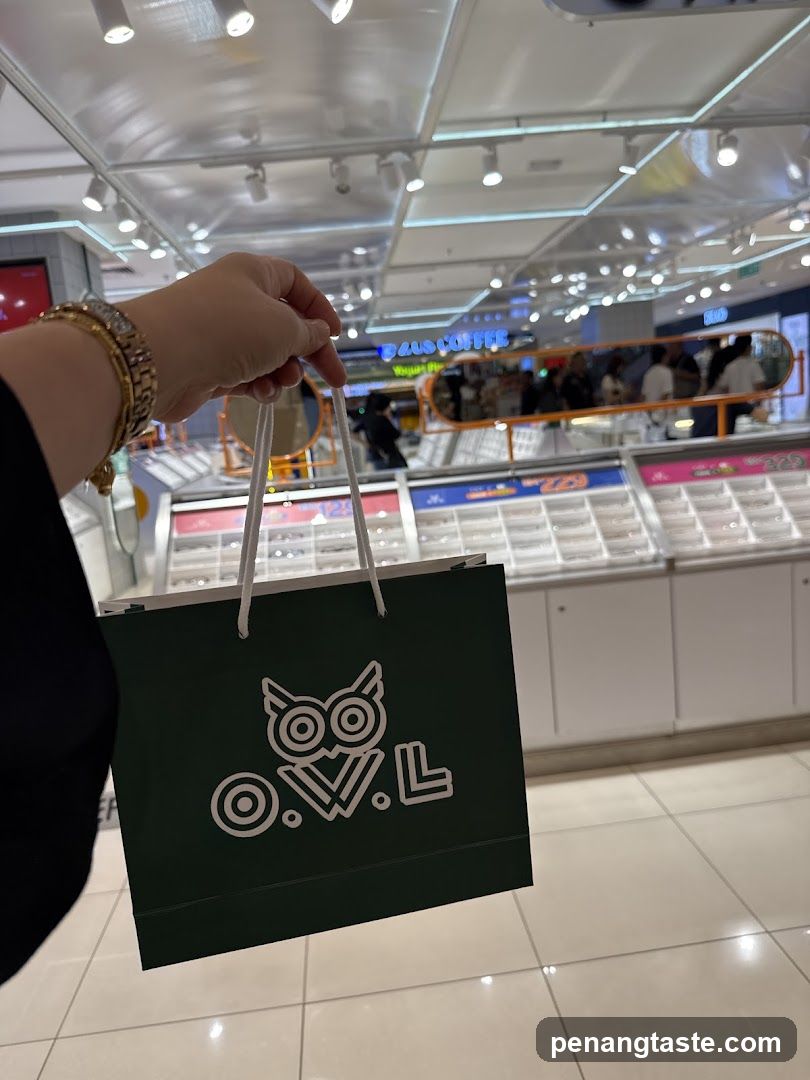 Shopping Bag with Owl Logo