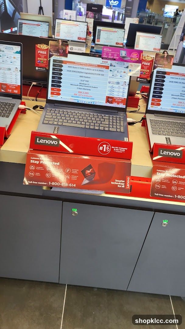Lenovo Laptops Display